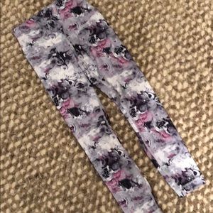 Lululemon yoga pants